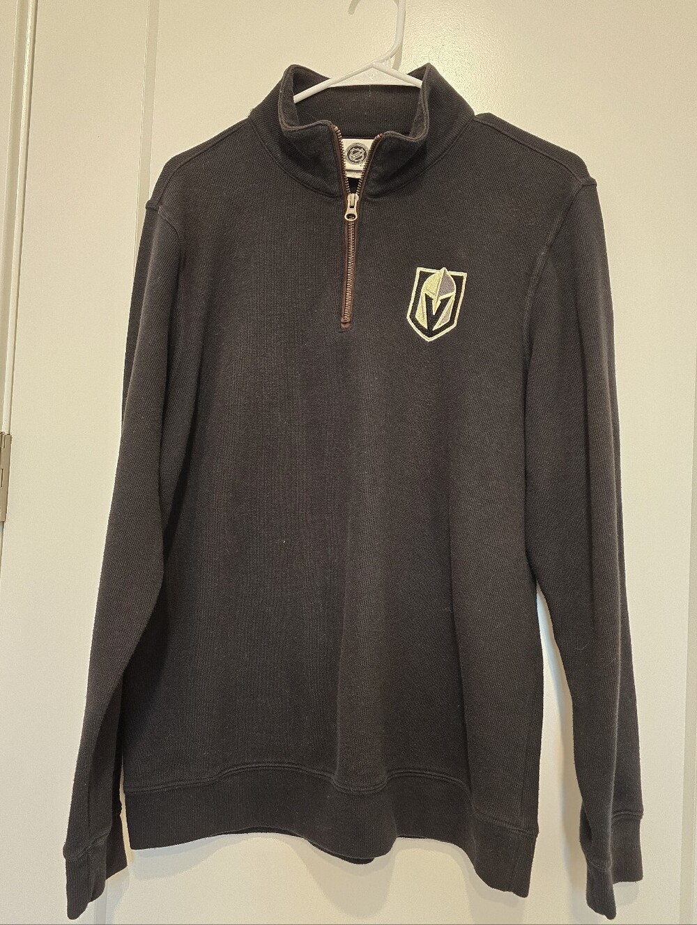 Vegas Golden Knights NHL Black Quarter-Zip Pullover with Gold Crest